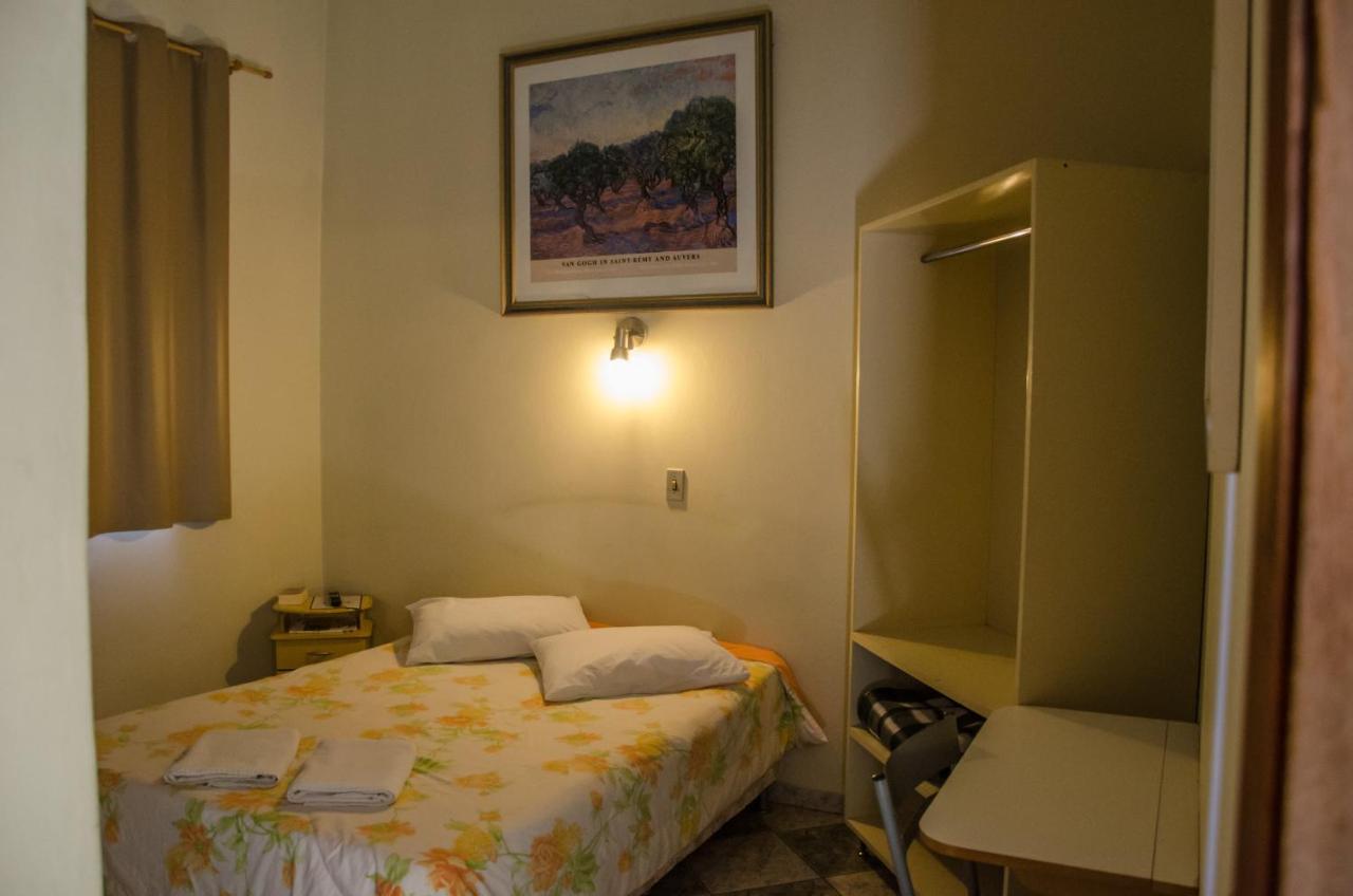Hotel Pousada Do Leao Lencois Paulista Bagian luar foto