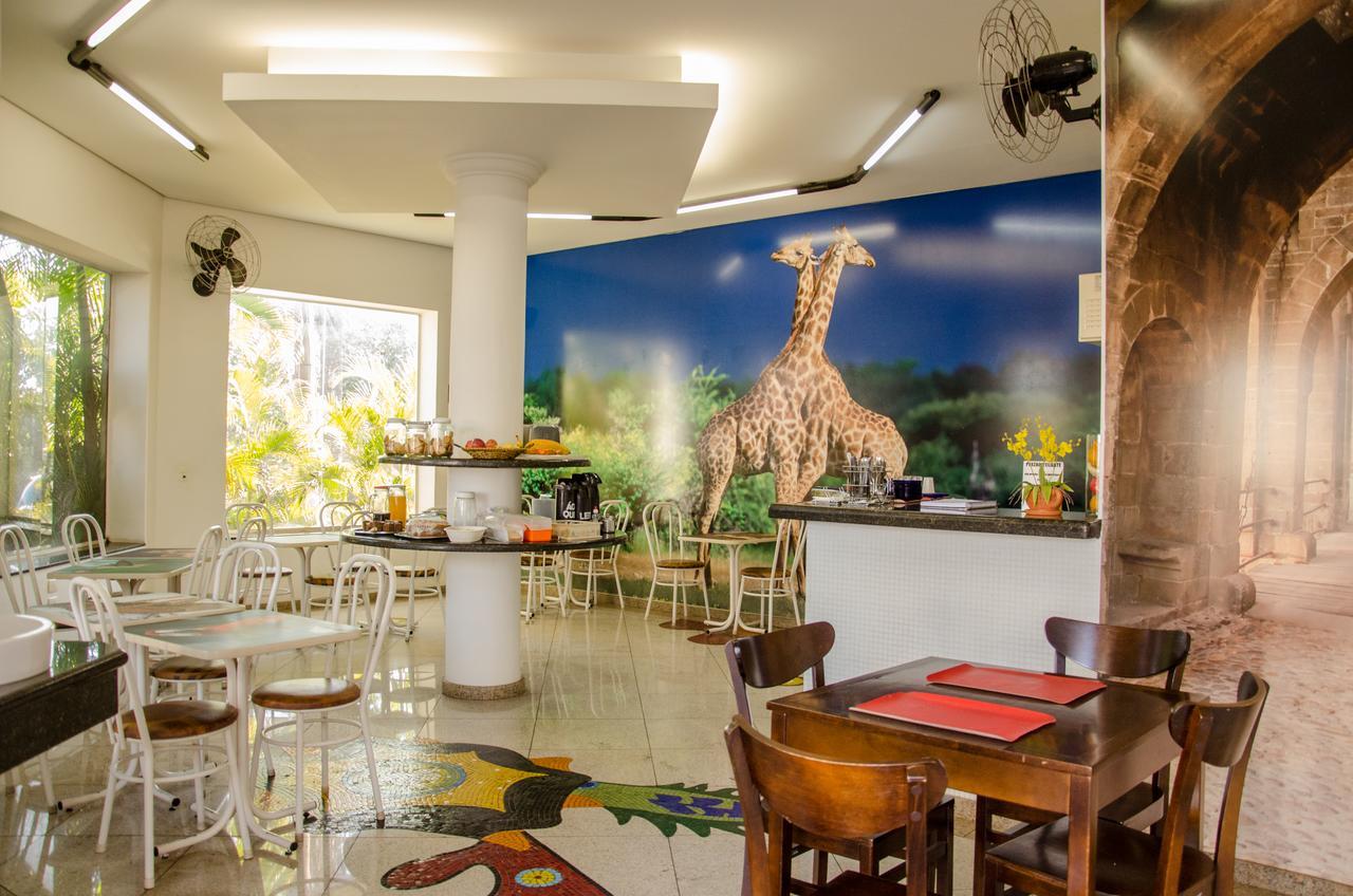 Hotel Pousada Do Leao Lencois Paulista Bagian luar foto